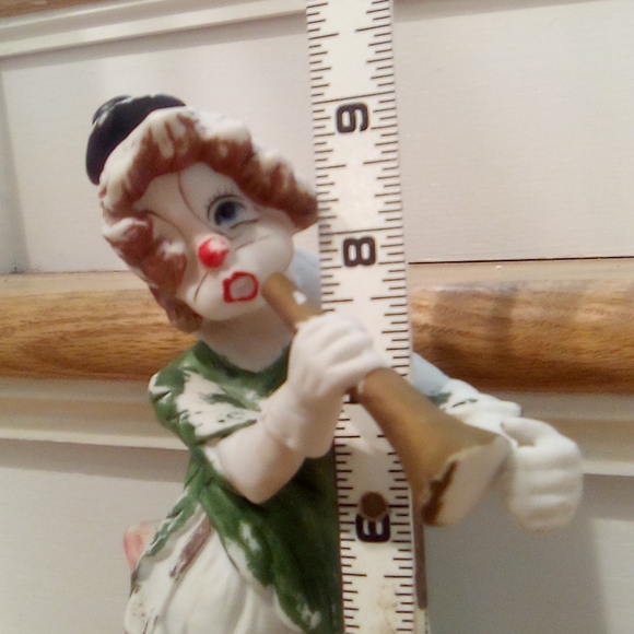Vintage Ceramic Creepy Clown Figure Blowing Horn - Picture 11 of 13
